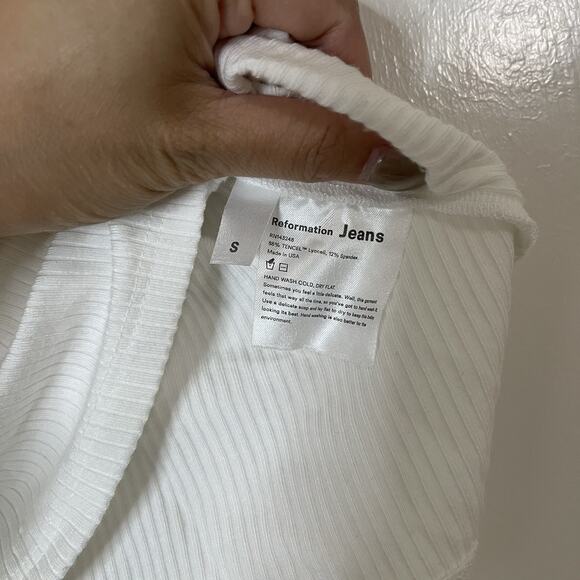 Reformation Jeans Minka White ribbed crop basic camisole tank top size small - Picture 4 of 5